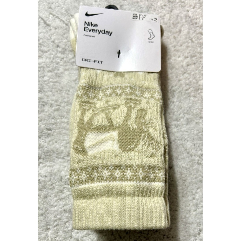 Nike Everyday HV6939-902 Men's 6-8/Women's 6-10 Cush Crew Christmas Socks 2pk